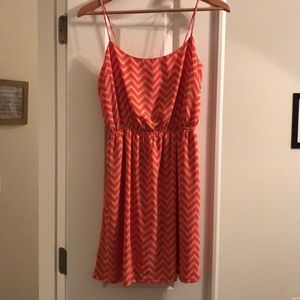 Franchescas Chevron dress size small